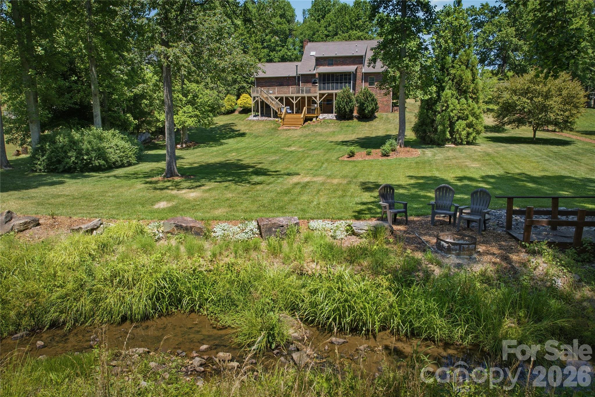 204 Constitution Drive