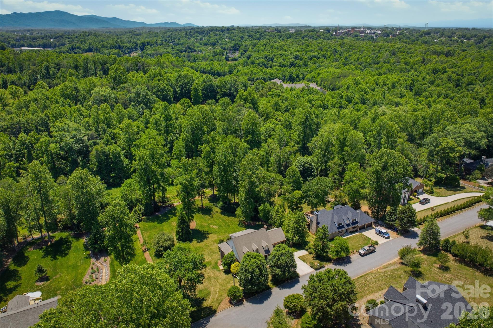 204 Constitution Drive