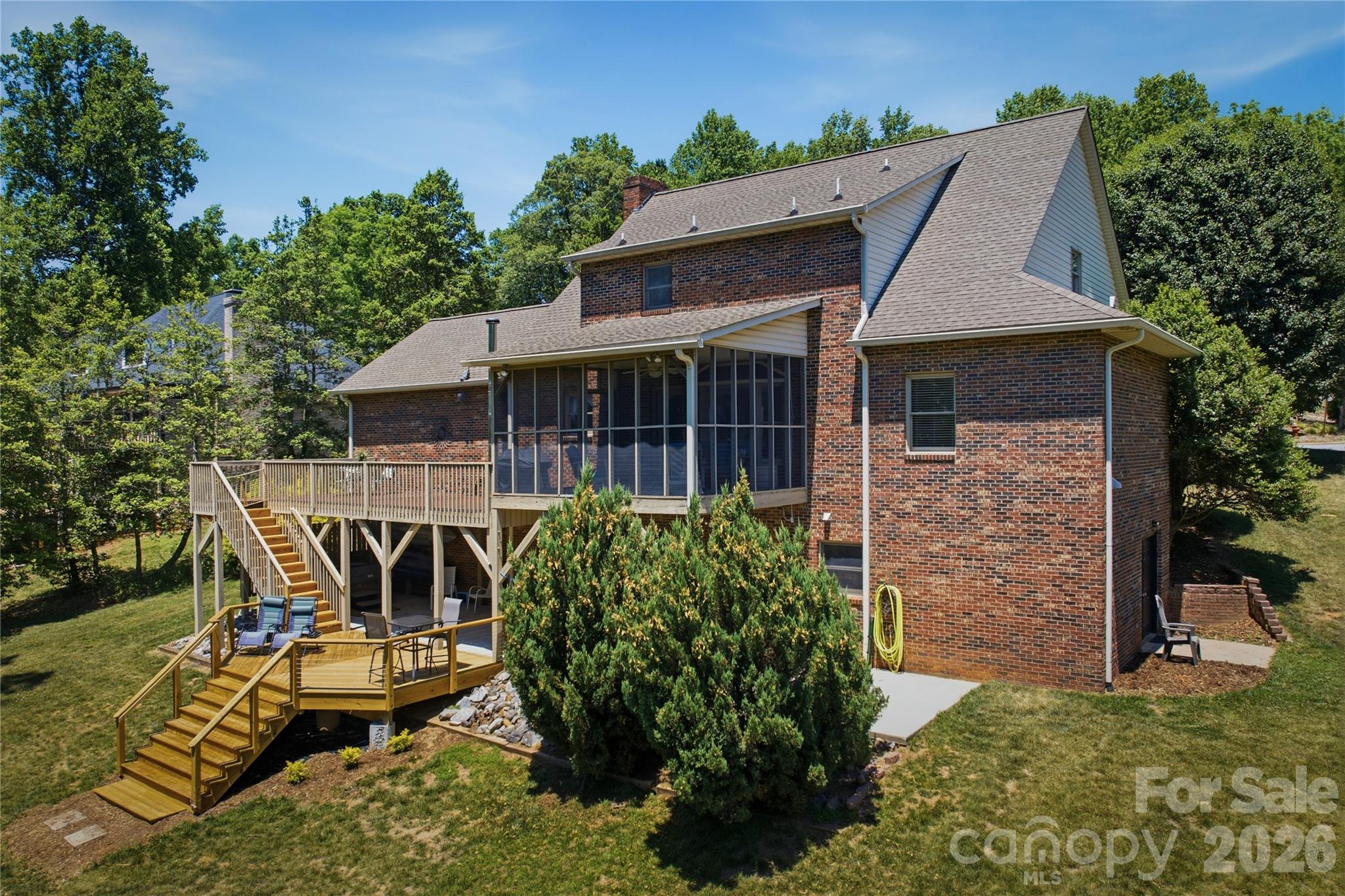 204 Constitution Drive