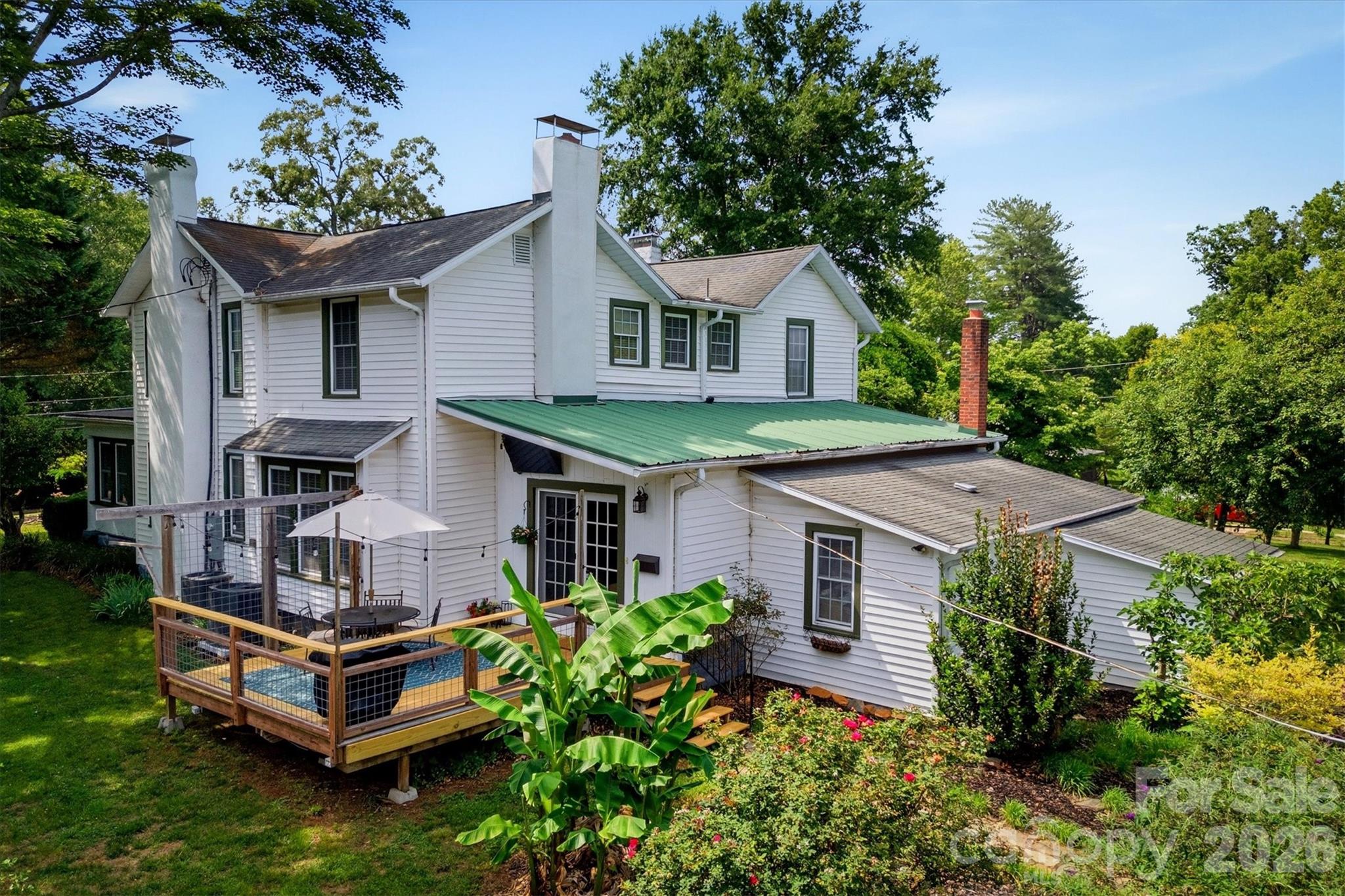 518 Lenoir Street