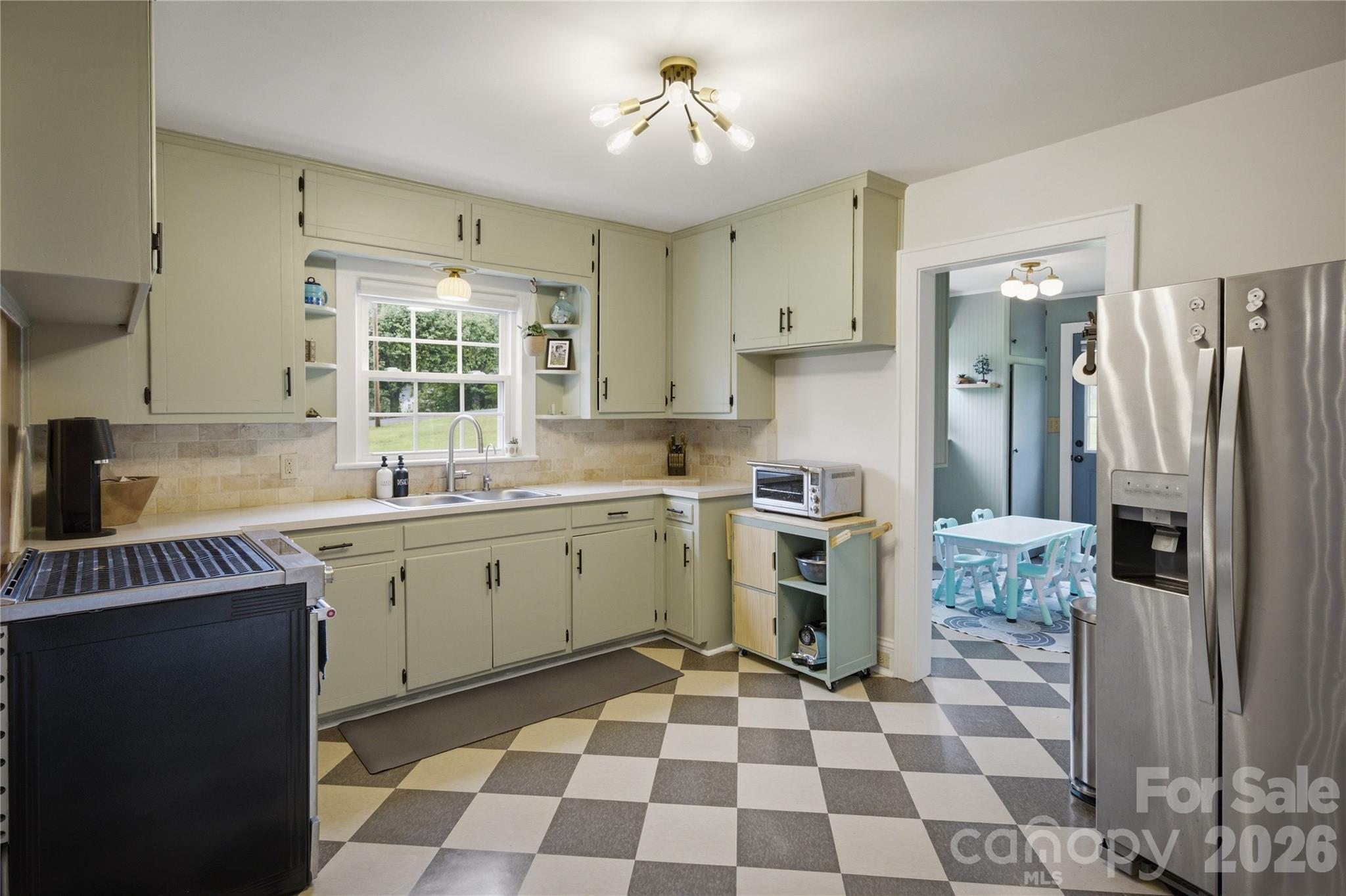 904 Bounous Street NW