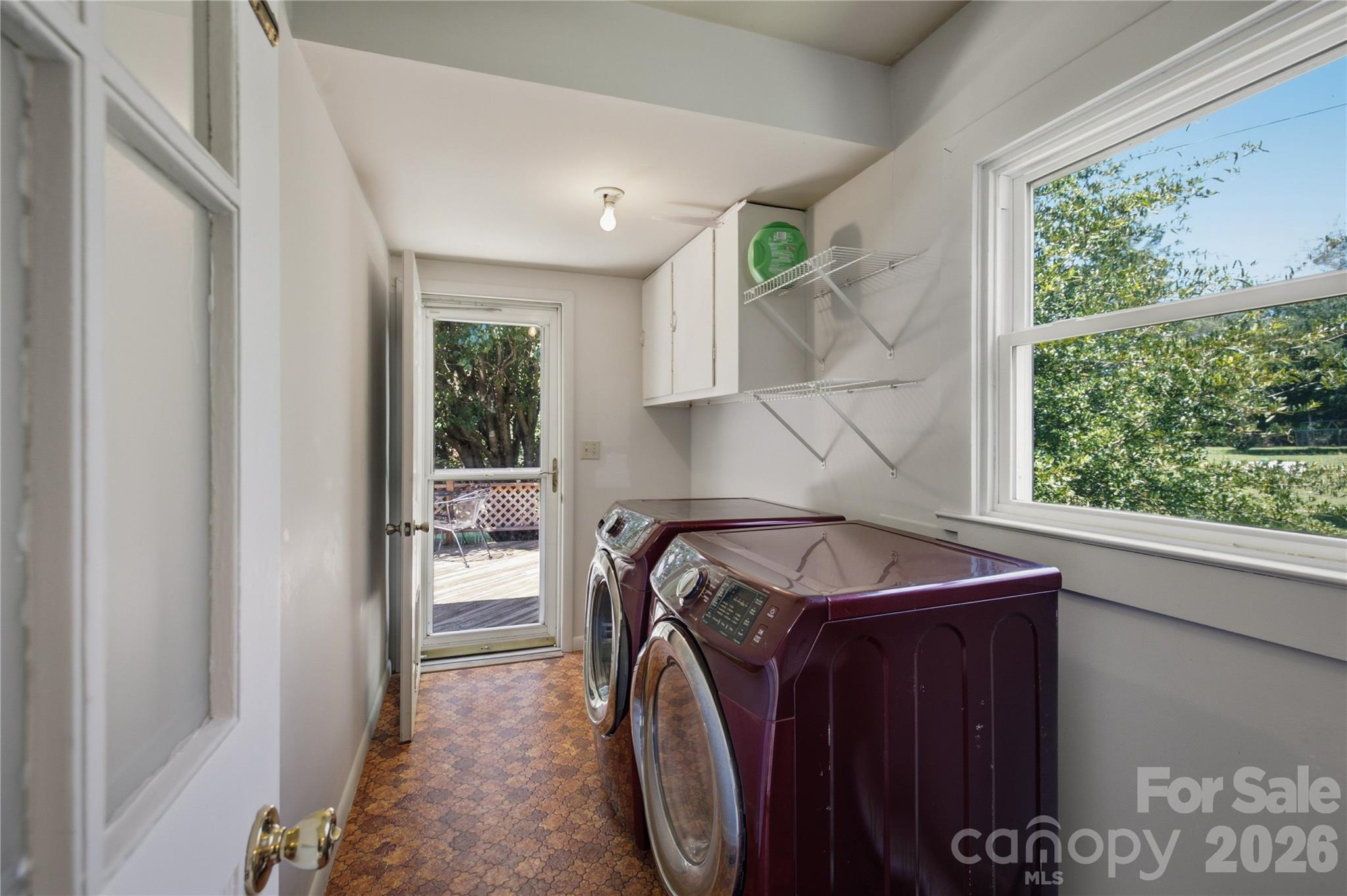 1430 Enola Road