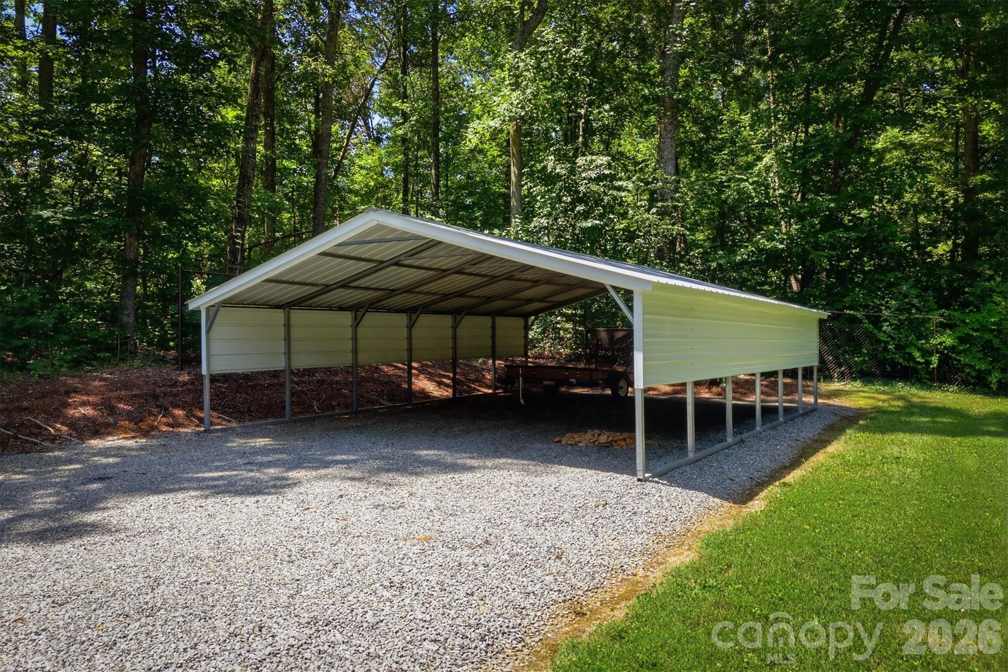 5572 Hayes Waters Road