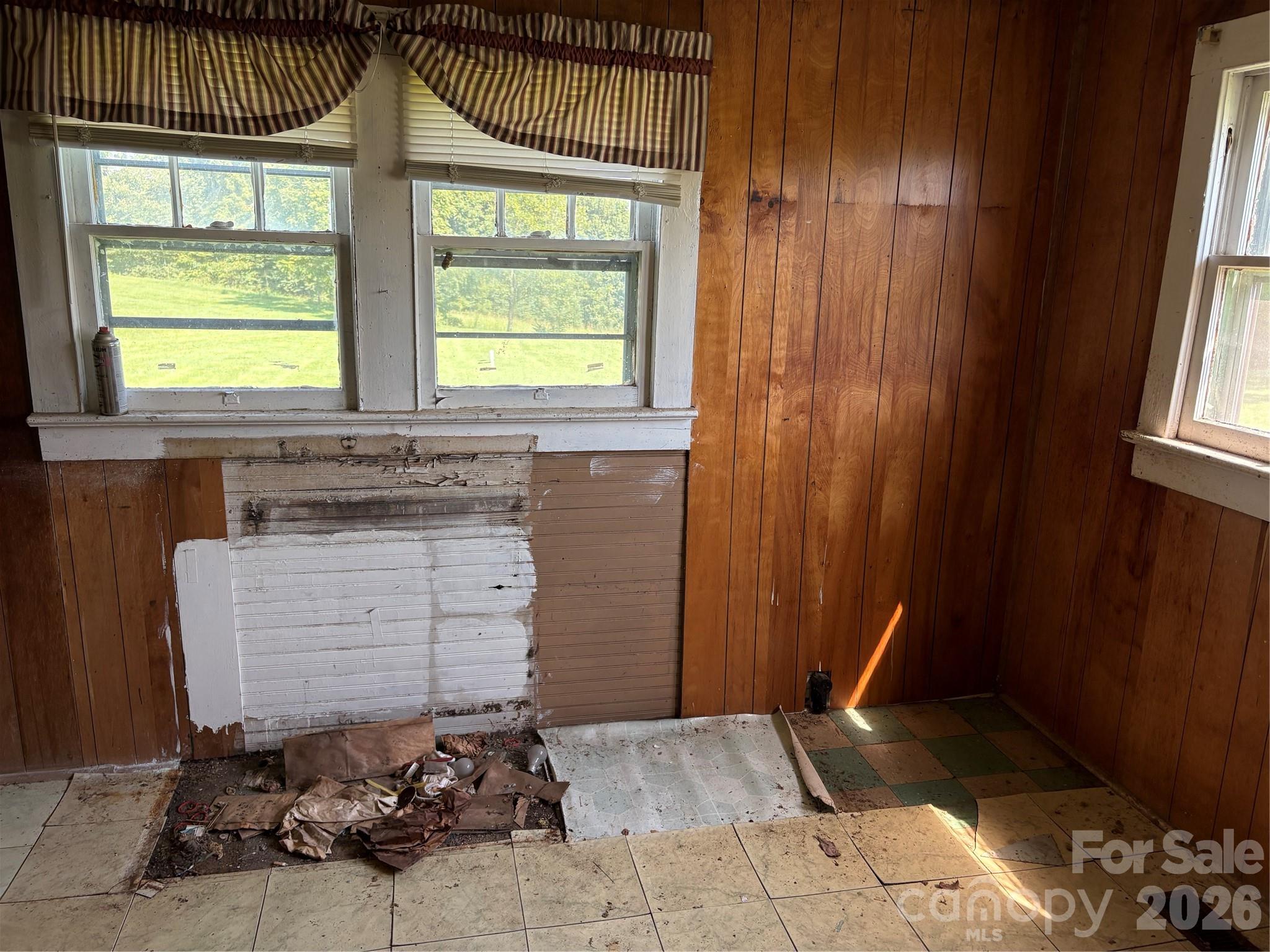 1306 Salem Road