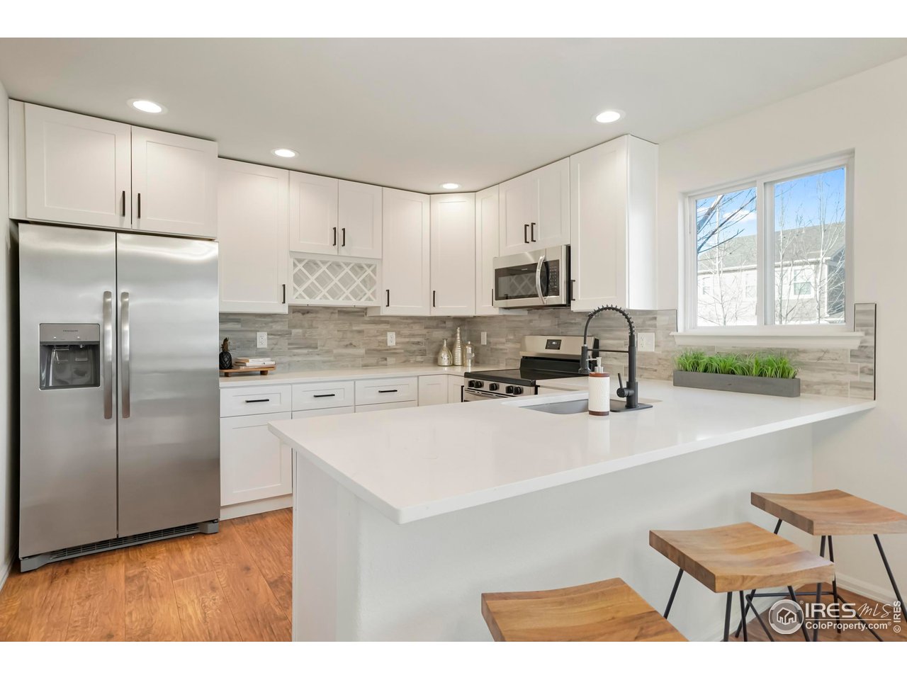 5619 Blue Mountain Cir