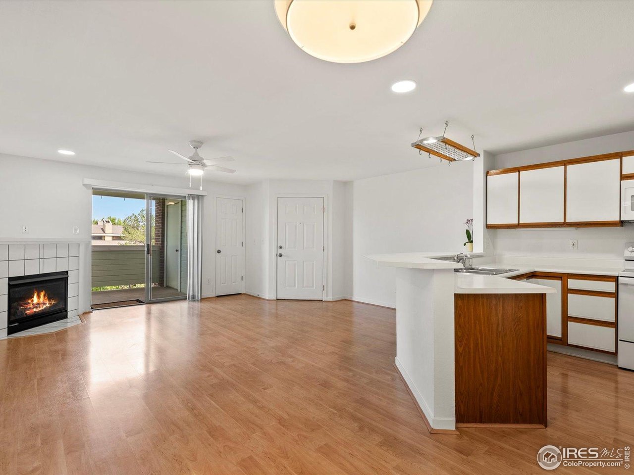 33 S Boulder Cir 316