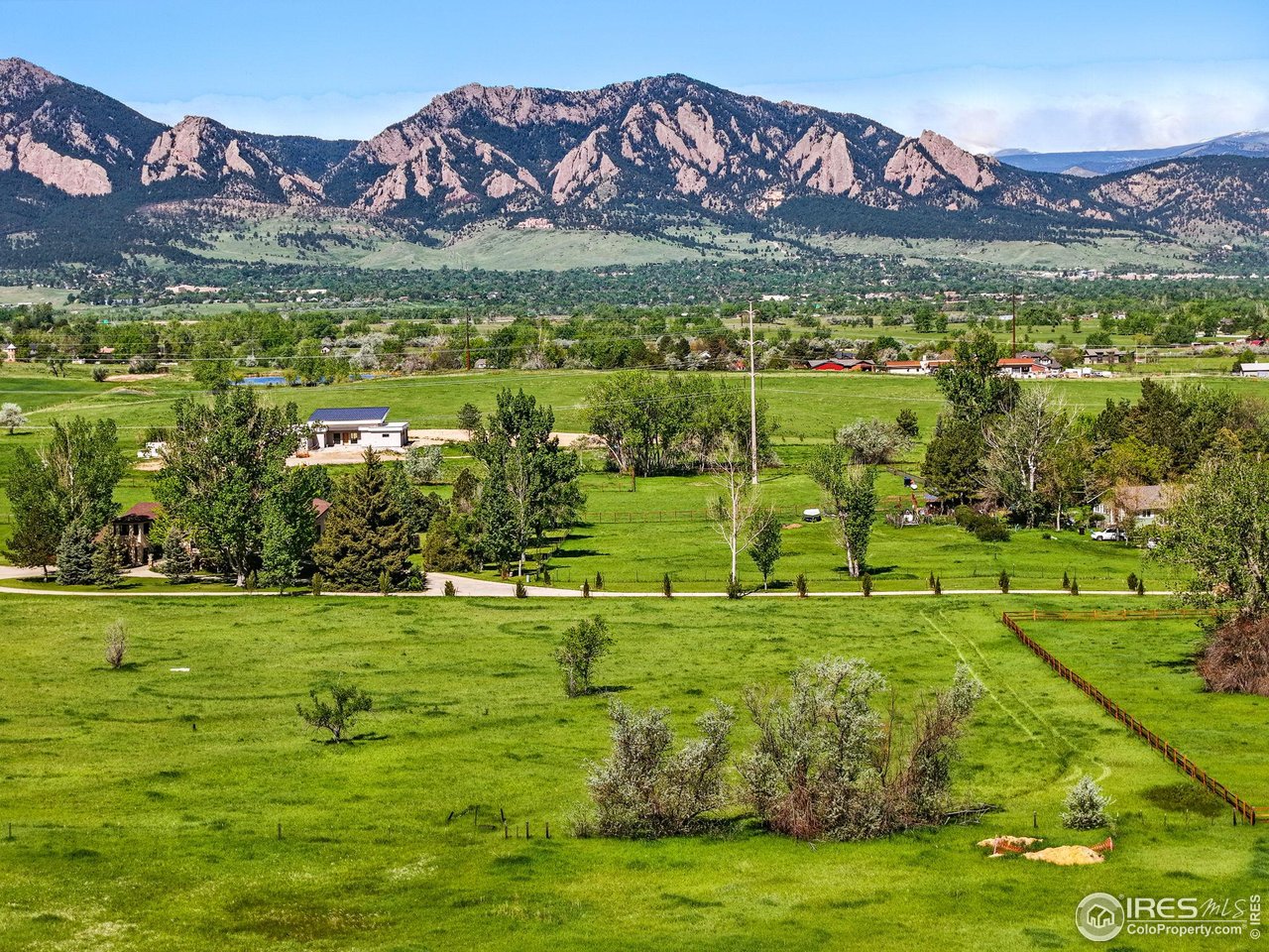280 Vaquero Dr