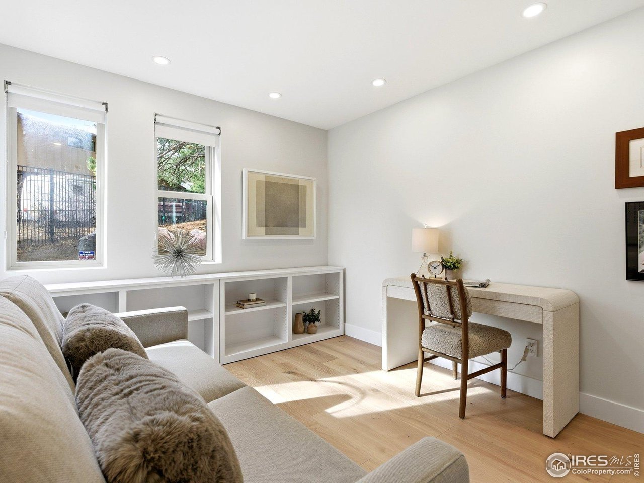 3716 Wonderland Hill Ave