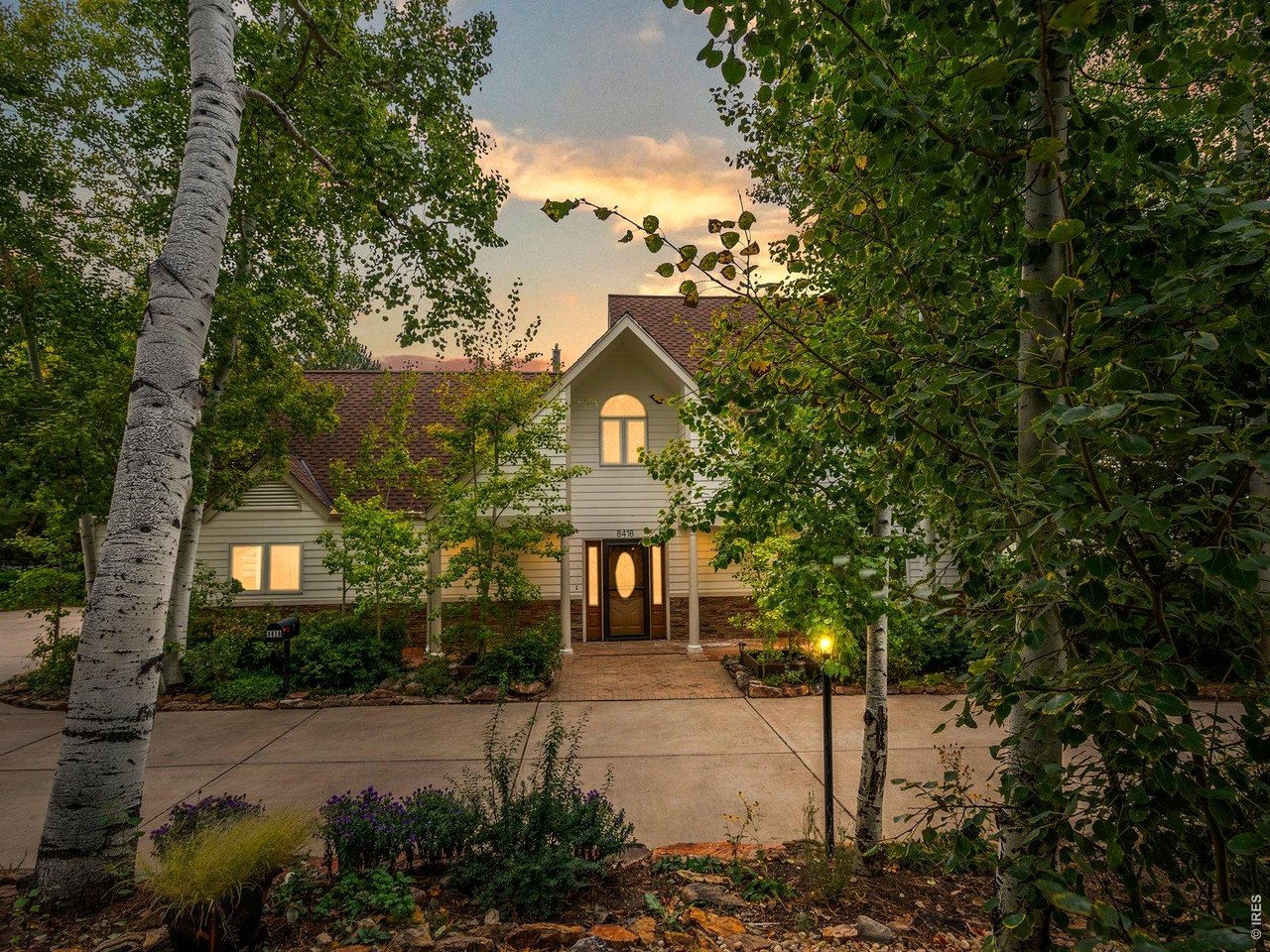 8418 Stirrup Ln