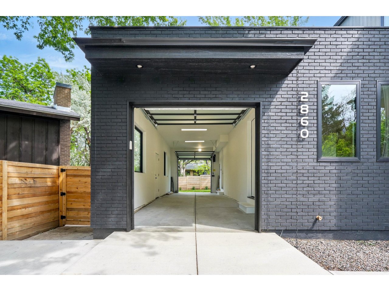 2860 Table Mesa Dr