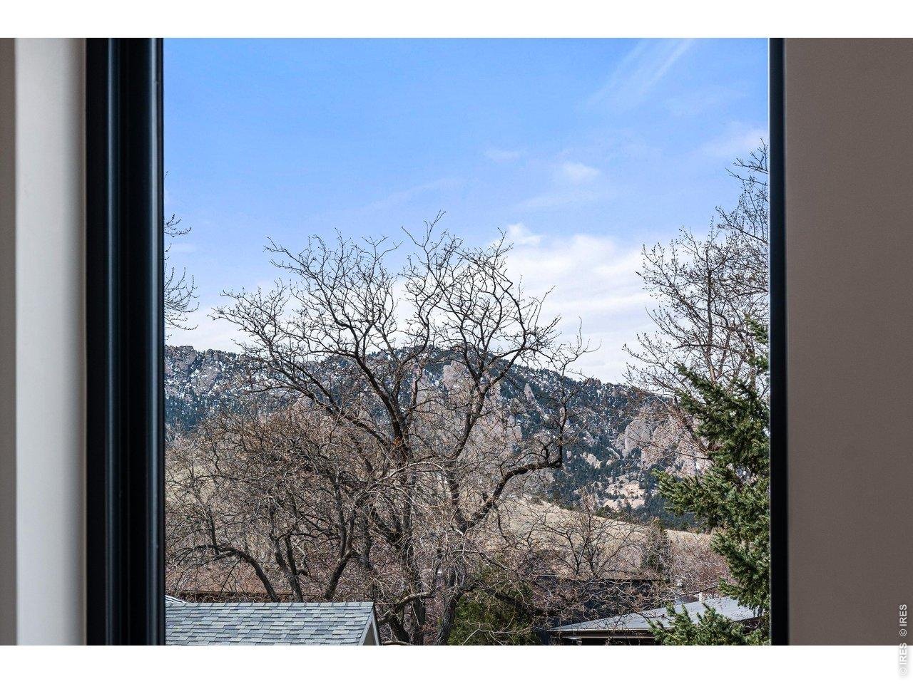 2860 Table Mesa Dr