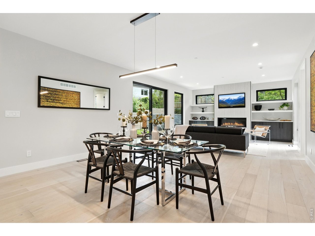 2860 Table Mesa Dr