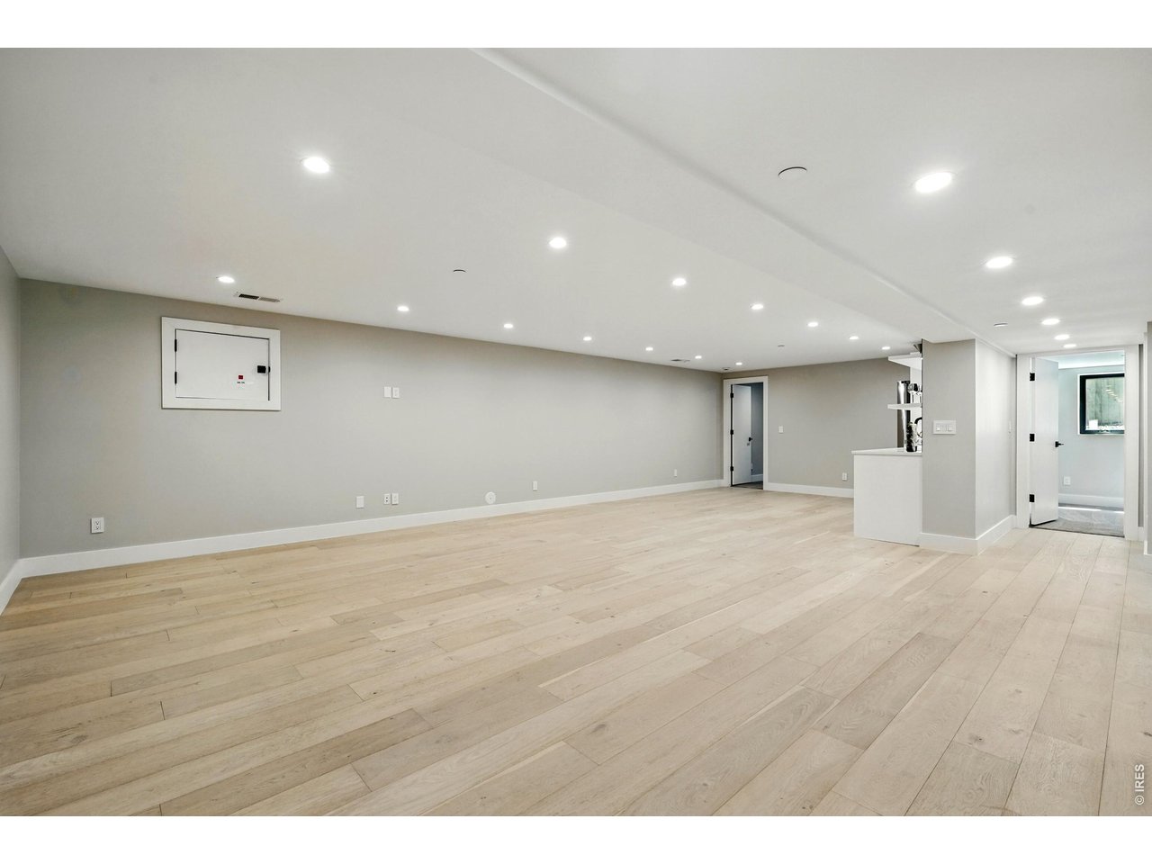 2860 Table Mesa Dr