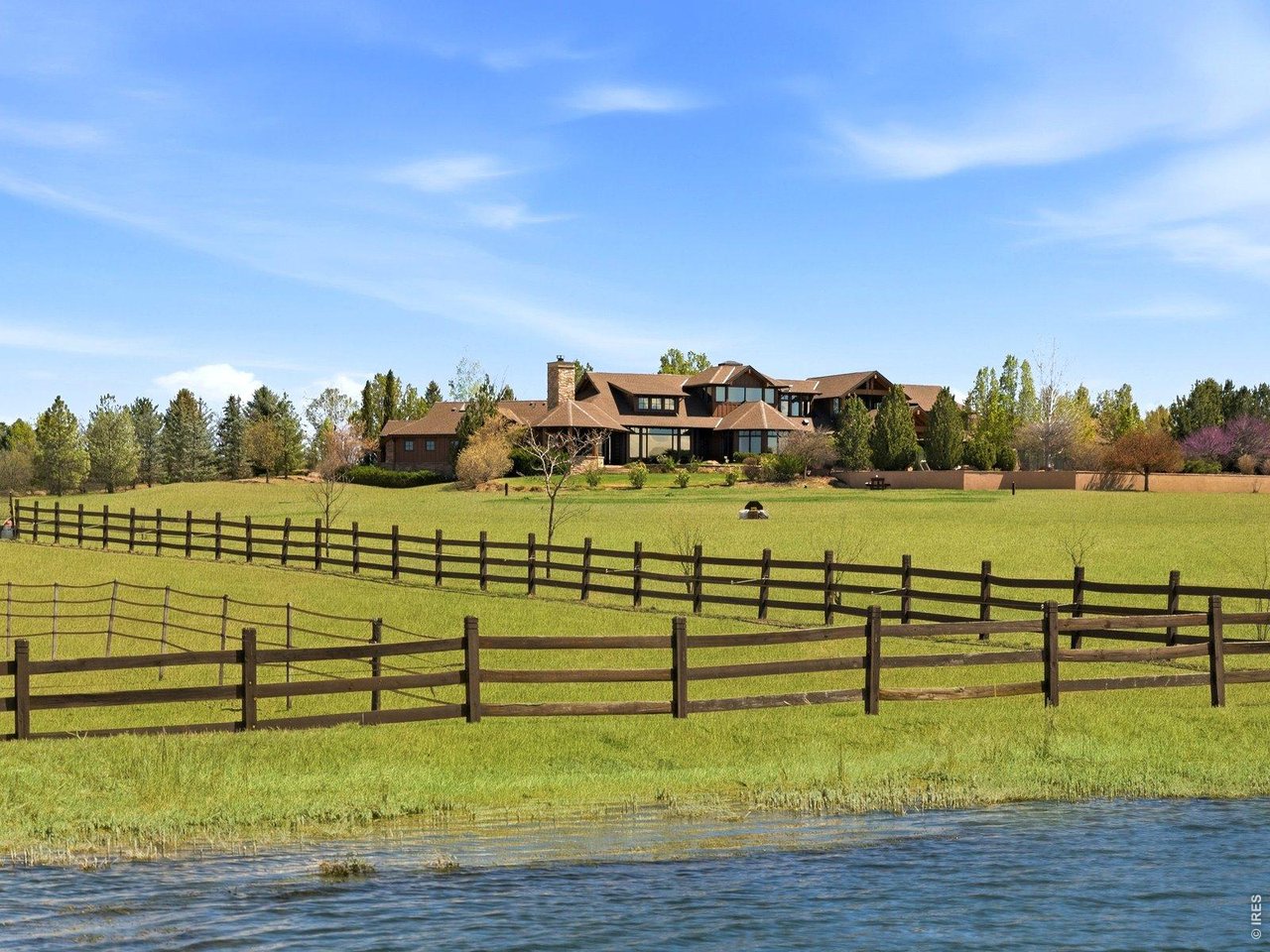 15383 E County Line Rd