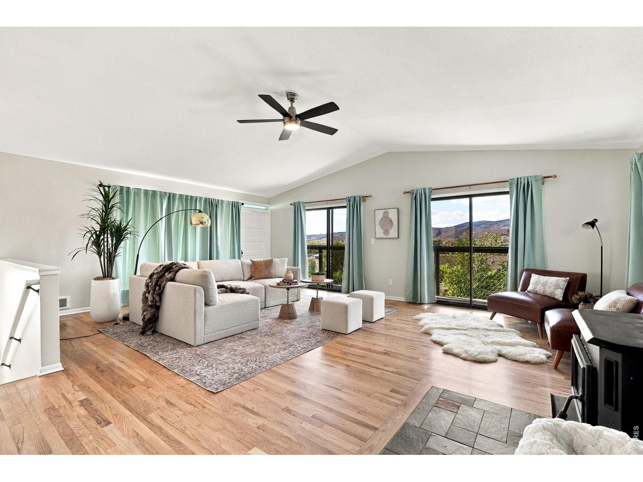 2962 Black Fox Run Ln