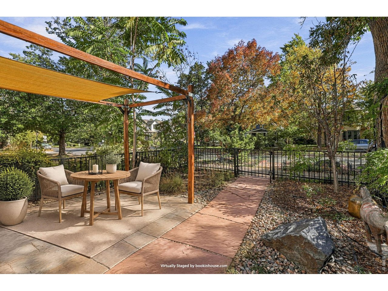 377 Pearl St 5