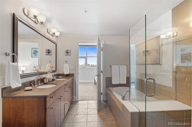 2001 Lincoln Street Unit: 1522