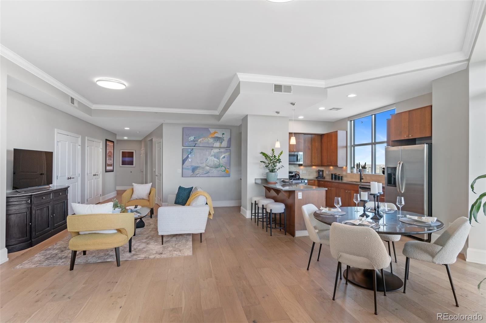 2001 Lincoln Street Unit: 1522