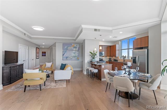 2001 Lincoln Street Unit: 1522