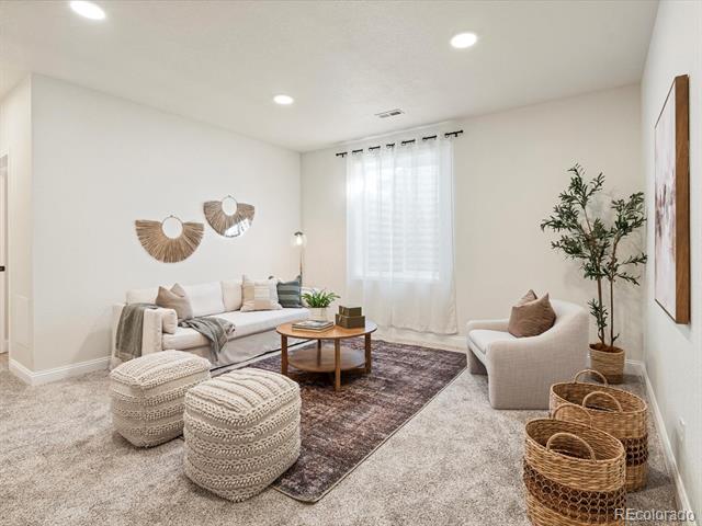 1046 Acadia Circle
