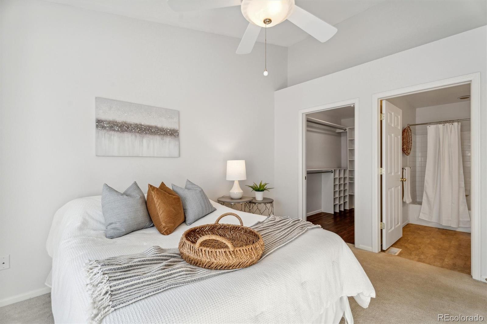 1625 S Danube Way Unit: 105