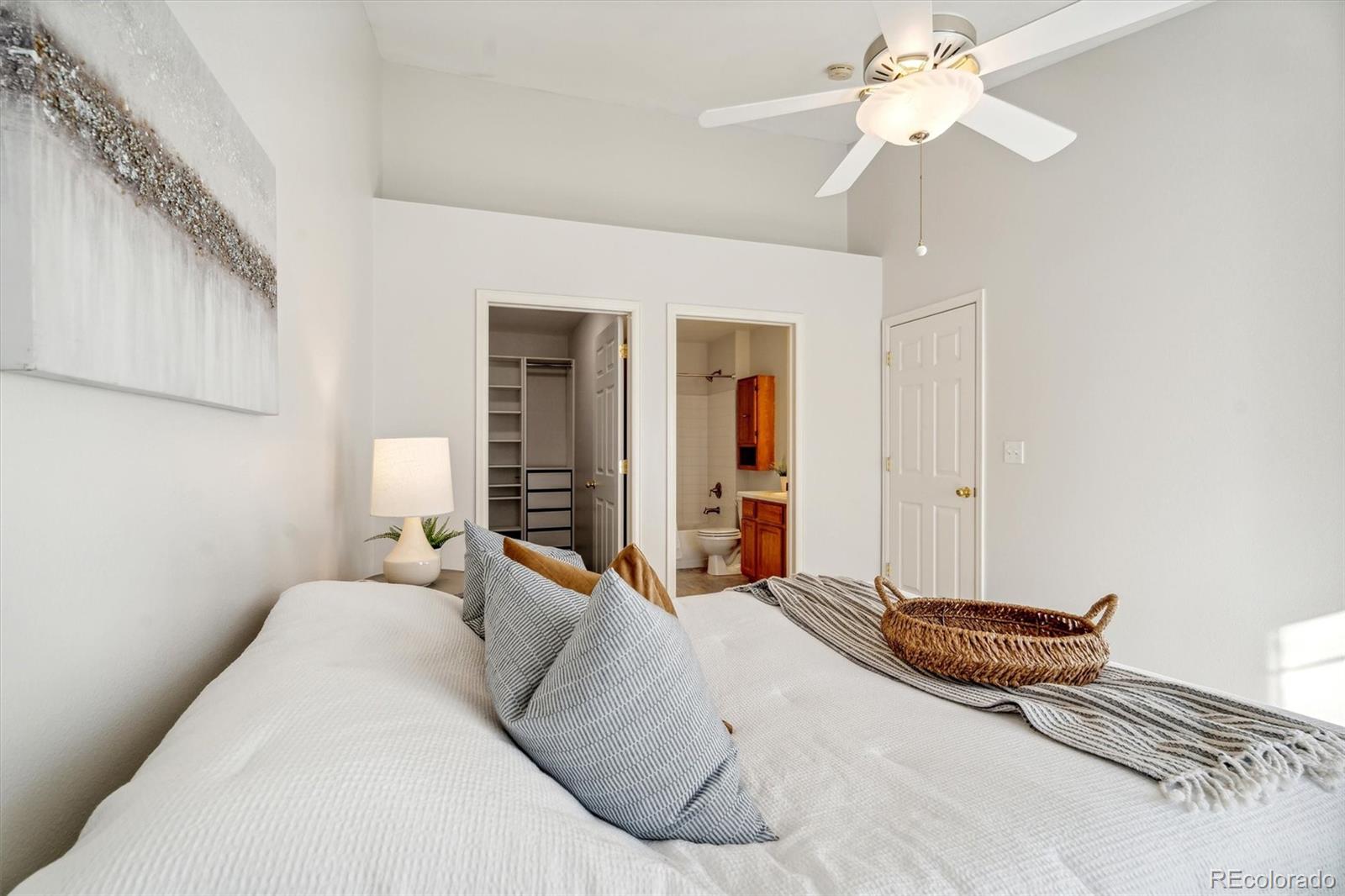 1625 S Danube Way Unit: 105