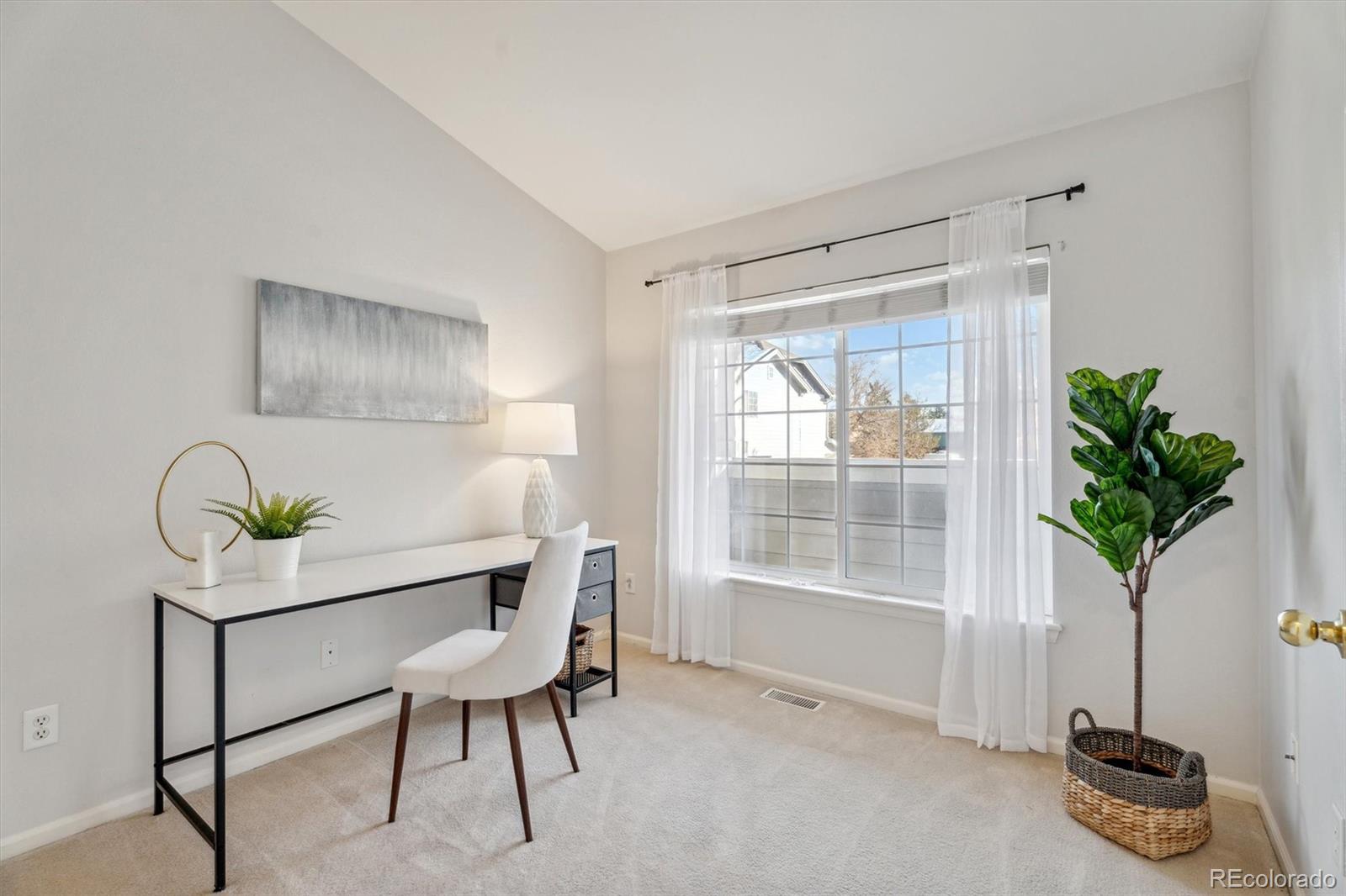 1625 S Danube Way Unit: 105