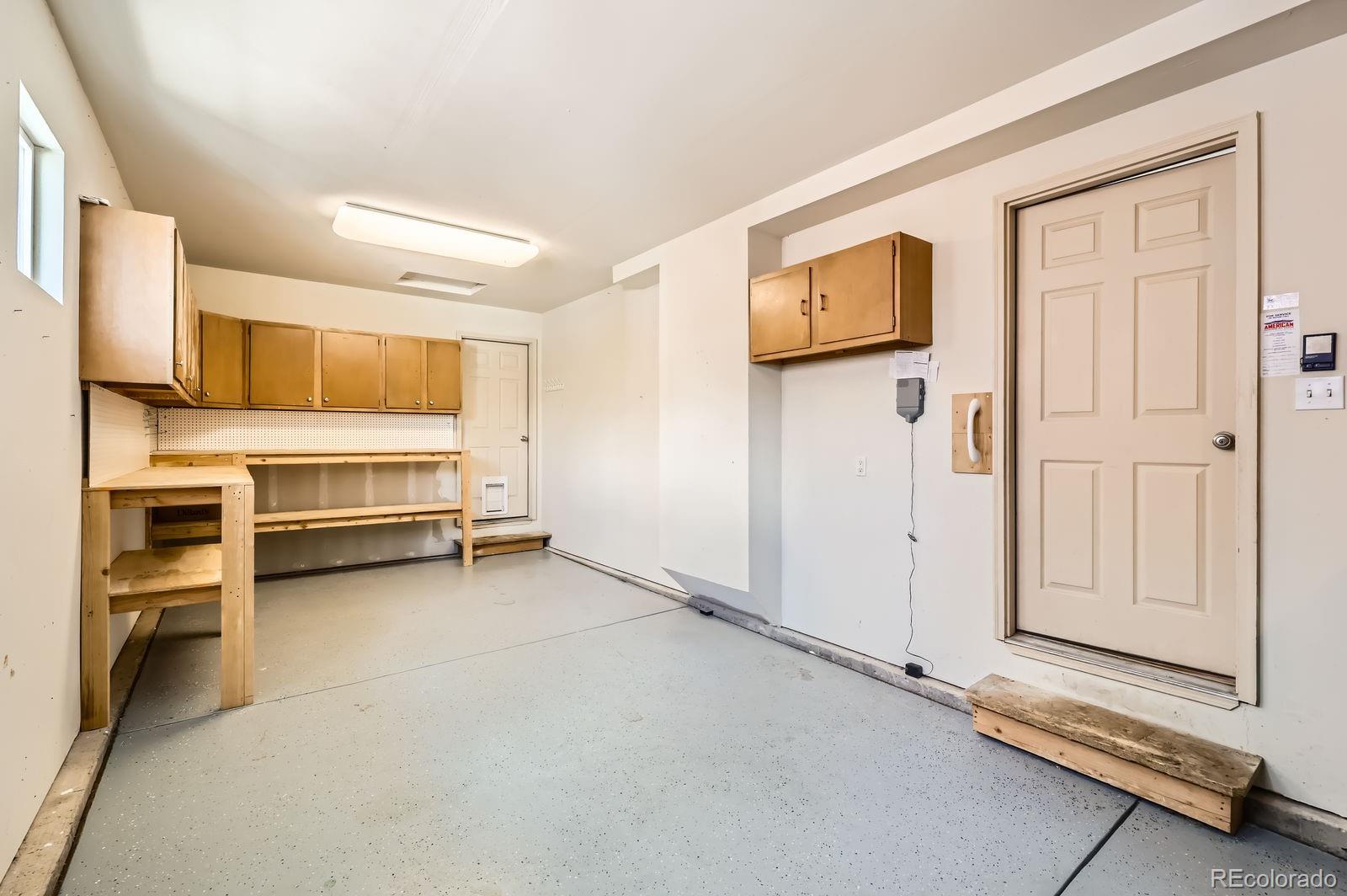 7721 Menagerie Lane