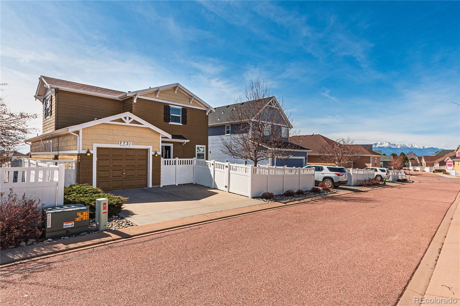 7721 Menagerie Lane