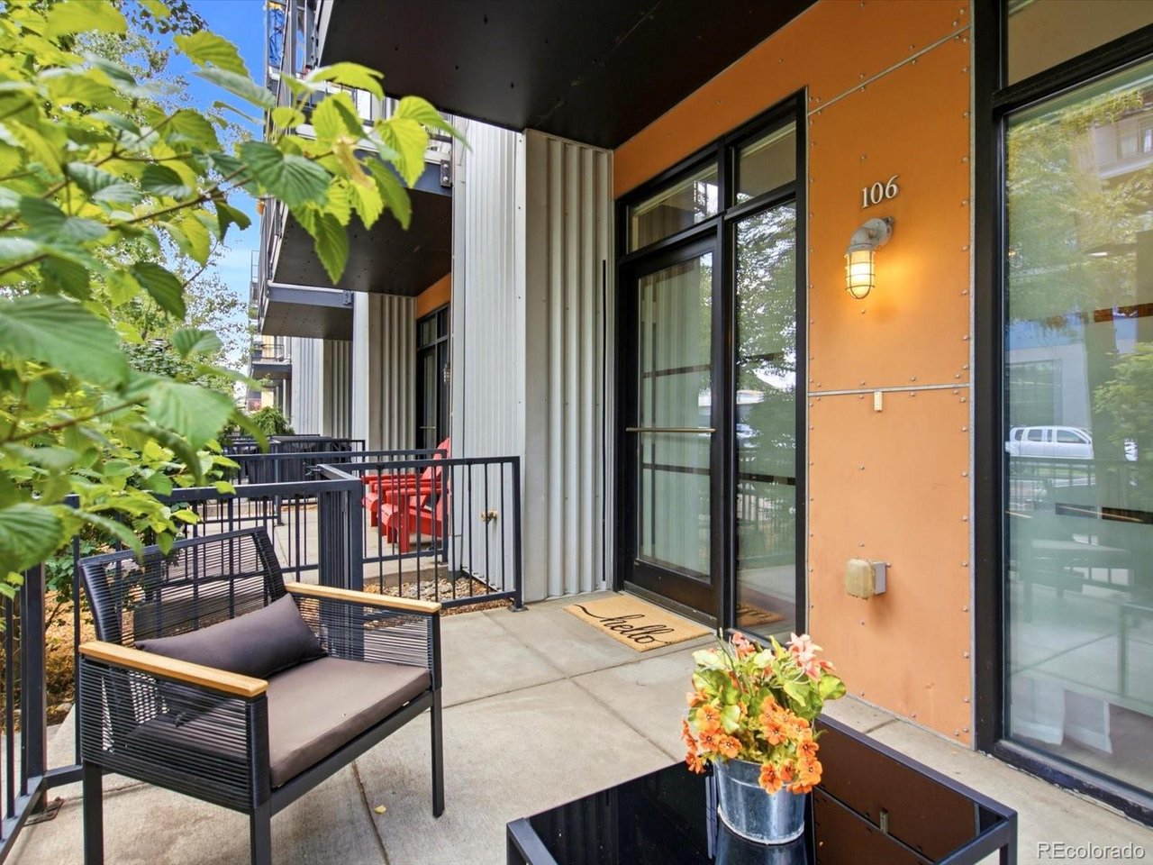 3149 Blake St 106