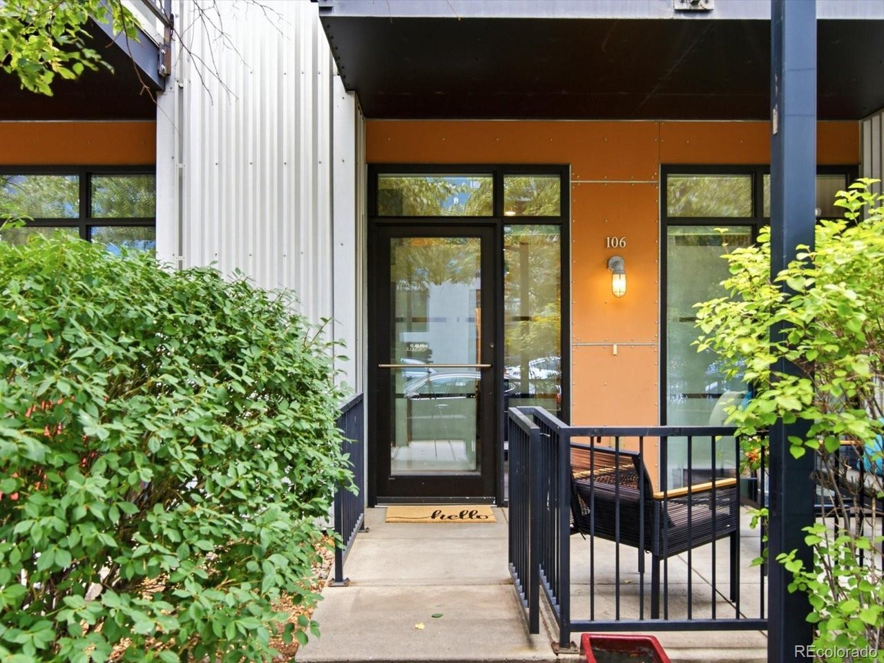 3149 Blake St 106