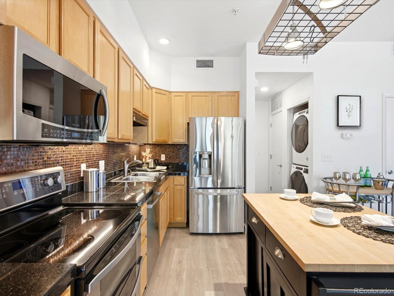 3149 Blake St 106