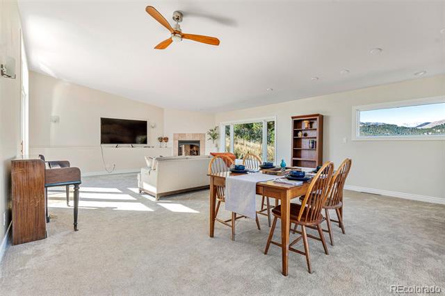 319 Camino Bosque