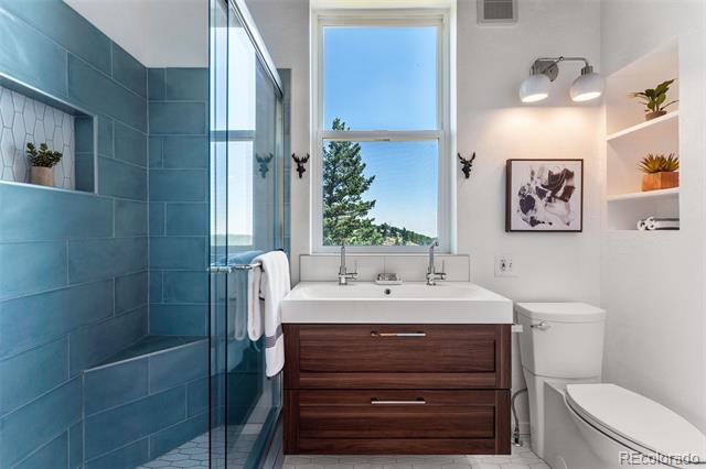 251 Ridgeview Lane