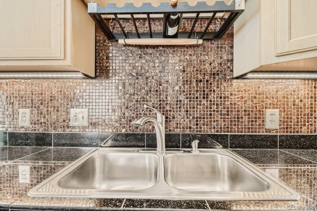 3149 Blake Street Unit: 106