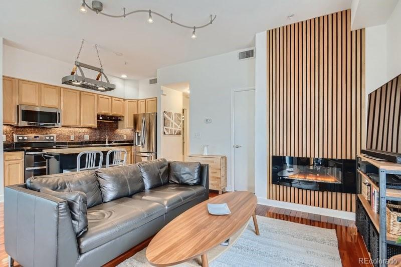 3149 Blake Street Unit: 106