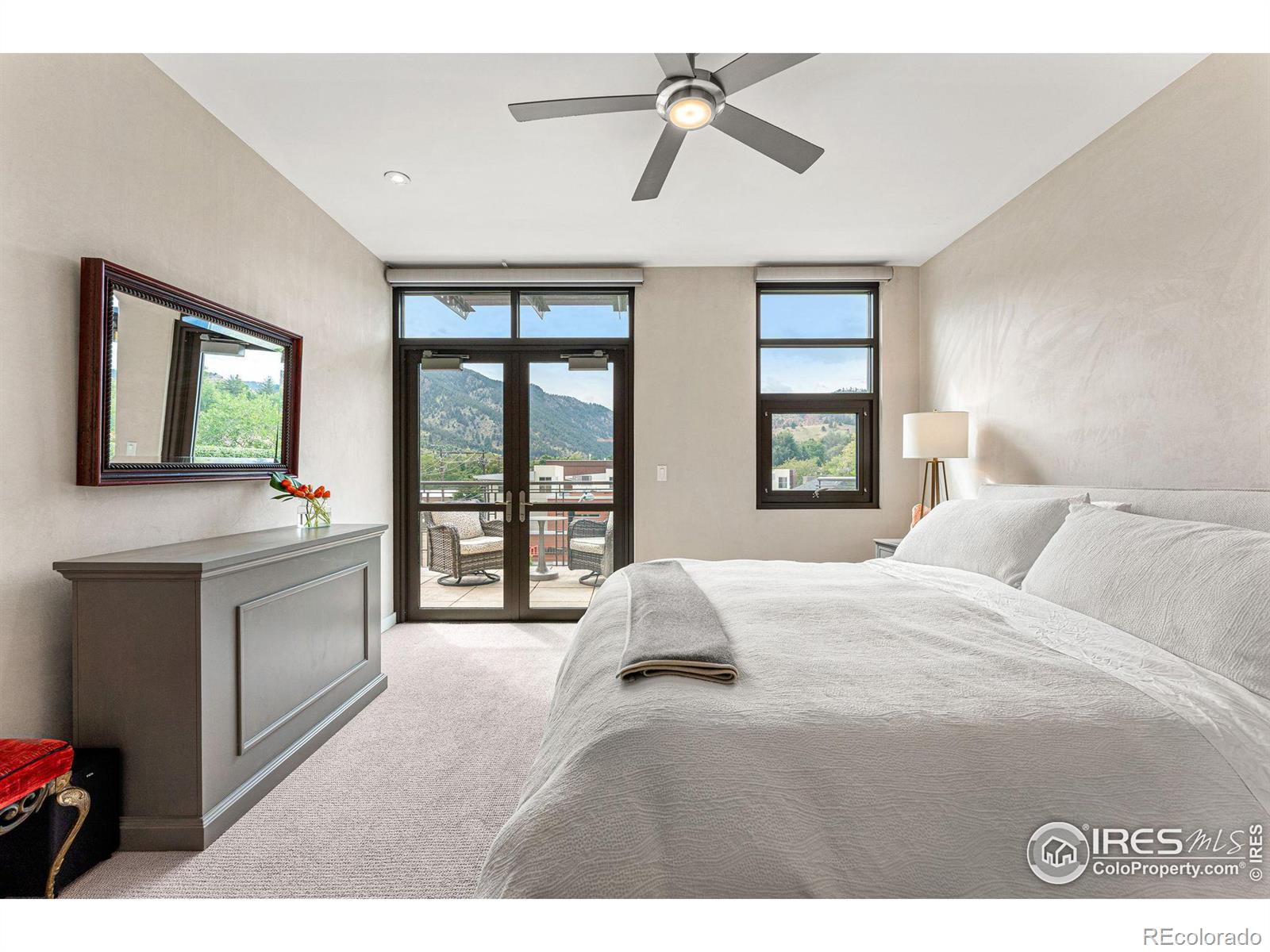 900 Pearl Street Unit: 203