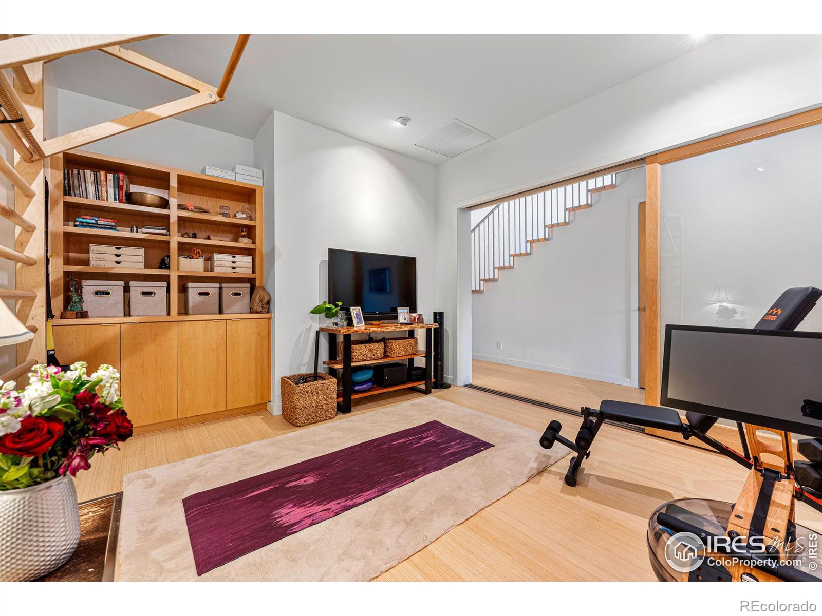900 Pearl Street Unit: 203