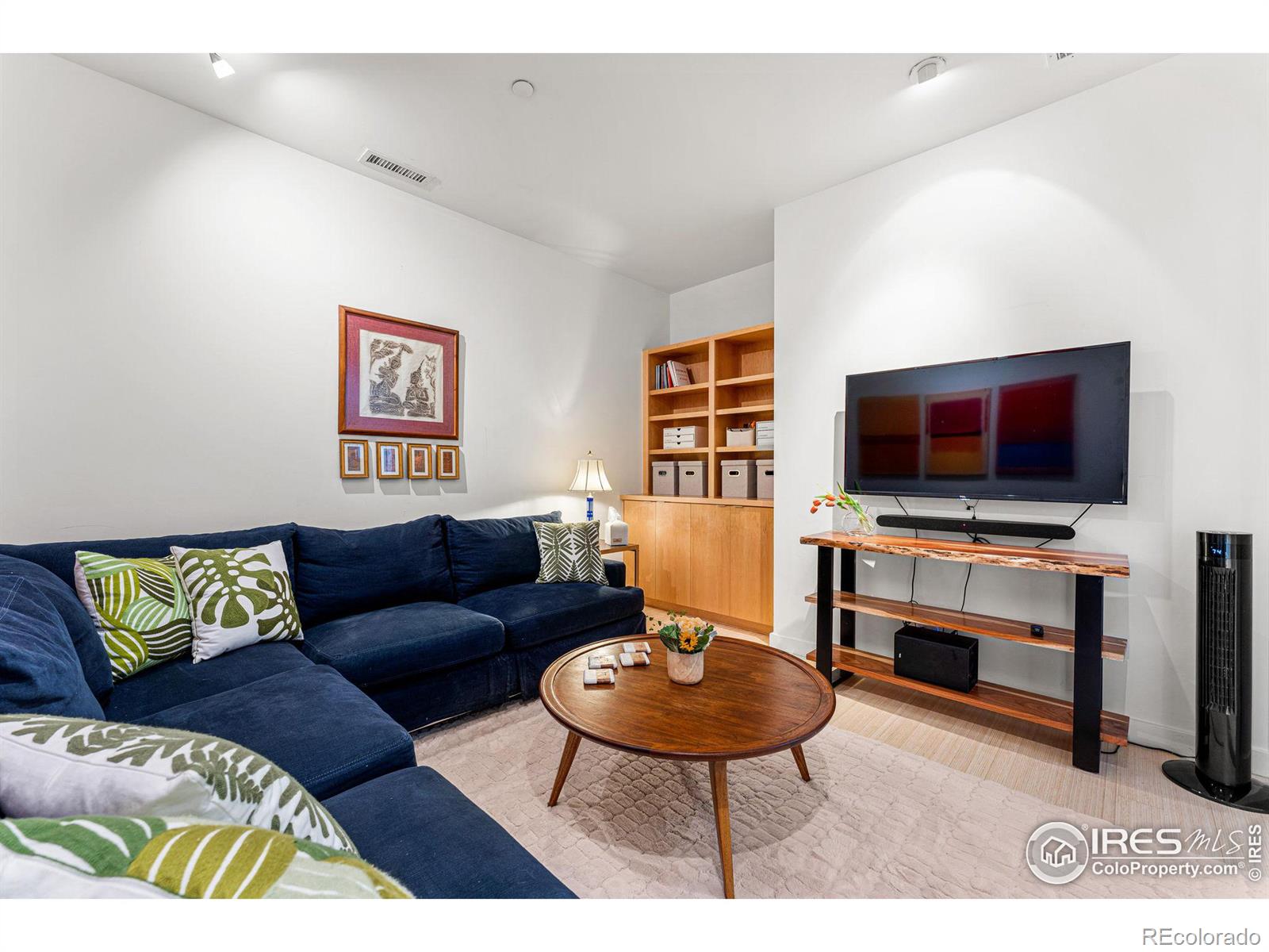 900 Pearl Street Unit: 203