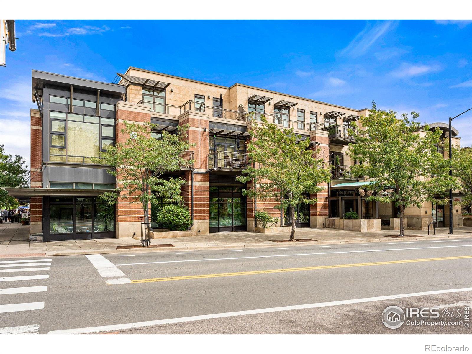 900 Pearl Street Unit: 203