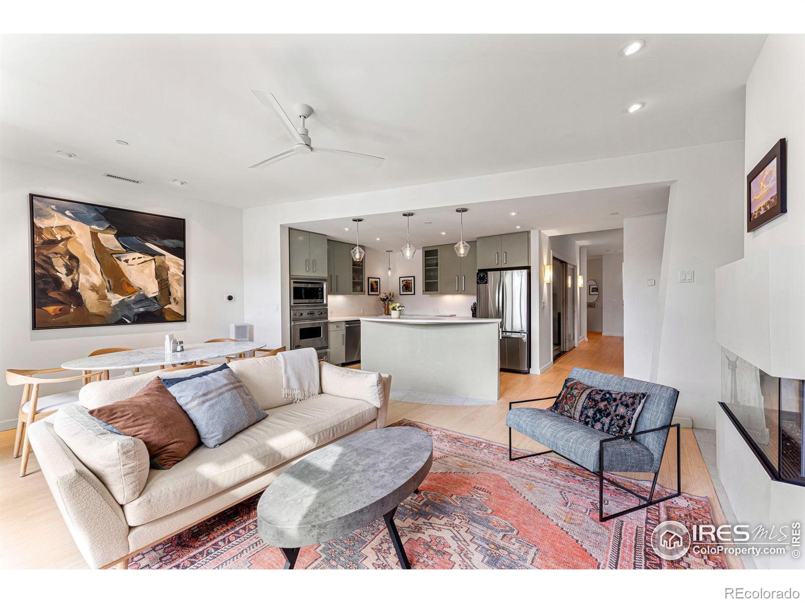 900 Pearl Street Unit: 203