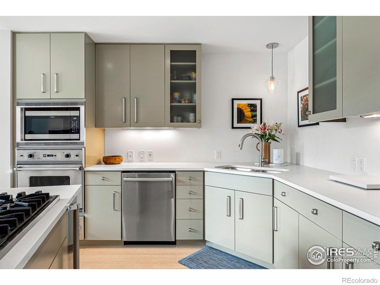 900 Pearl Street Unit: 203