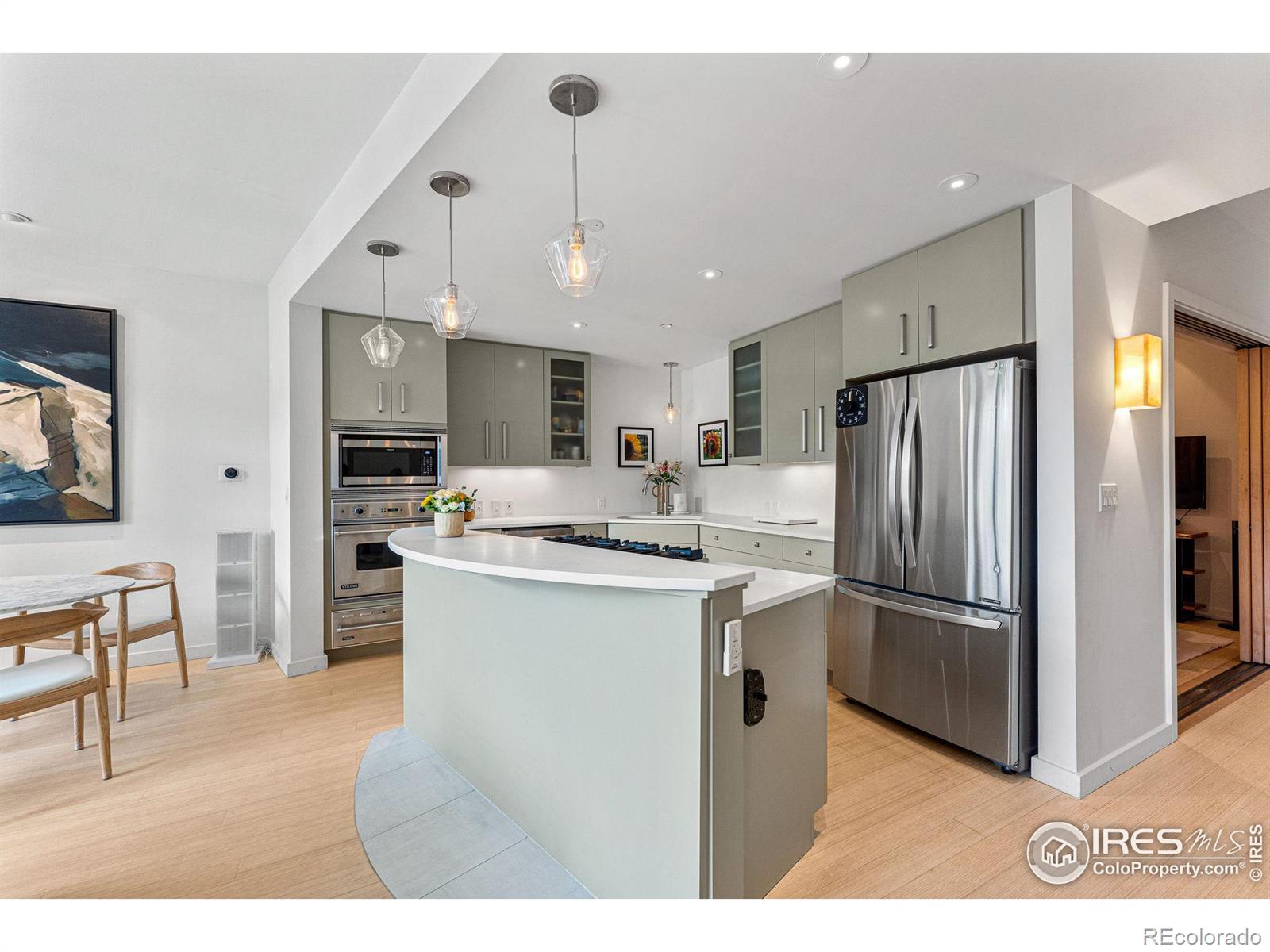 900 Pearl Street Unit: 203