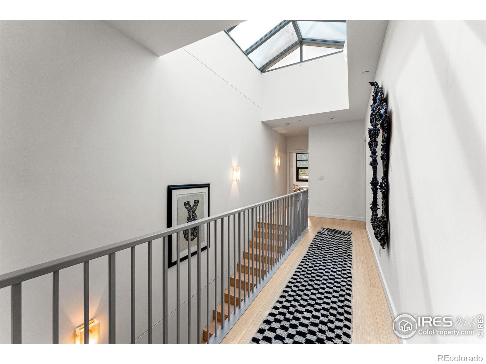 900 Pearl Street Unit: 203