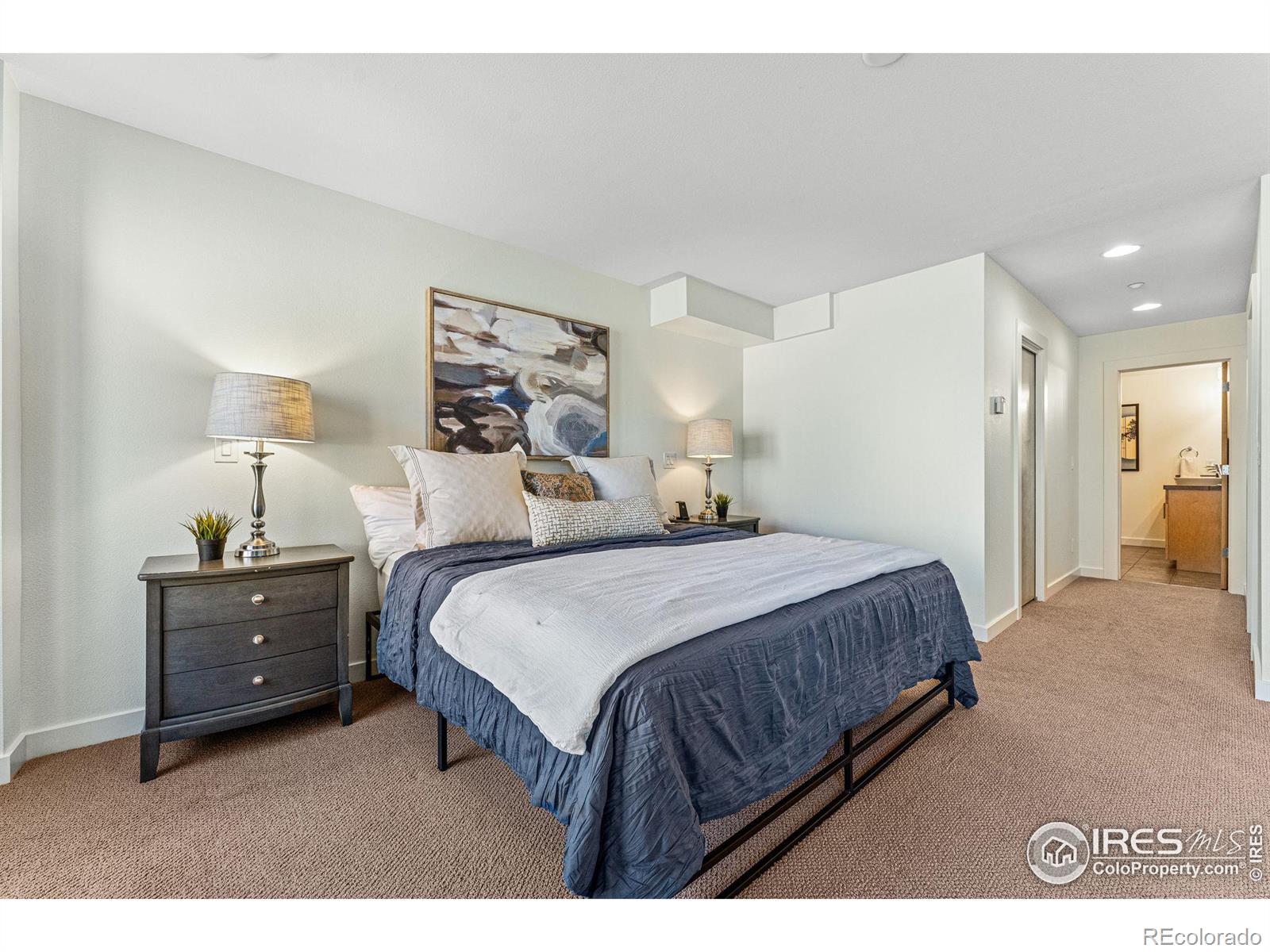 3694 Pinedale Street