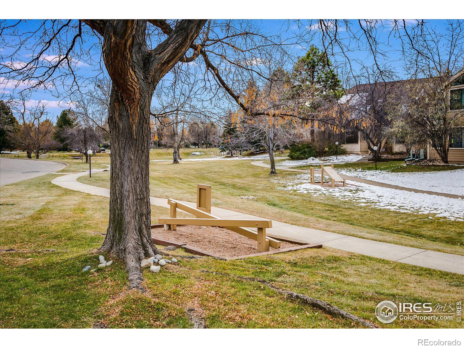 6036 Gunbarrel Avenue Unit: D