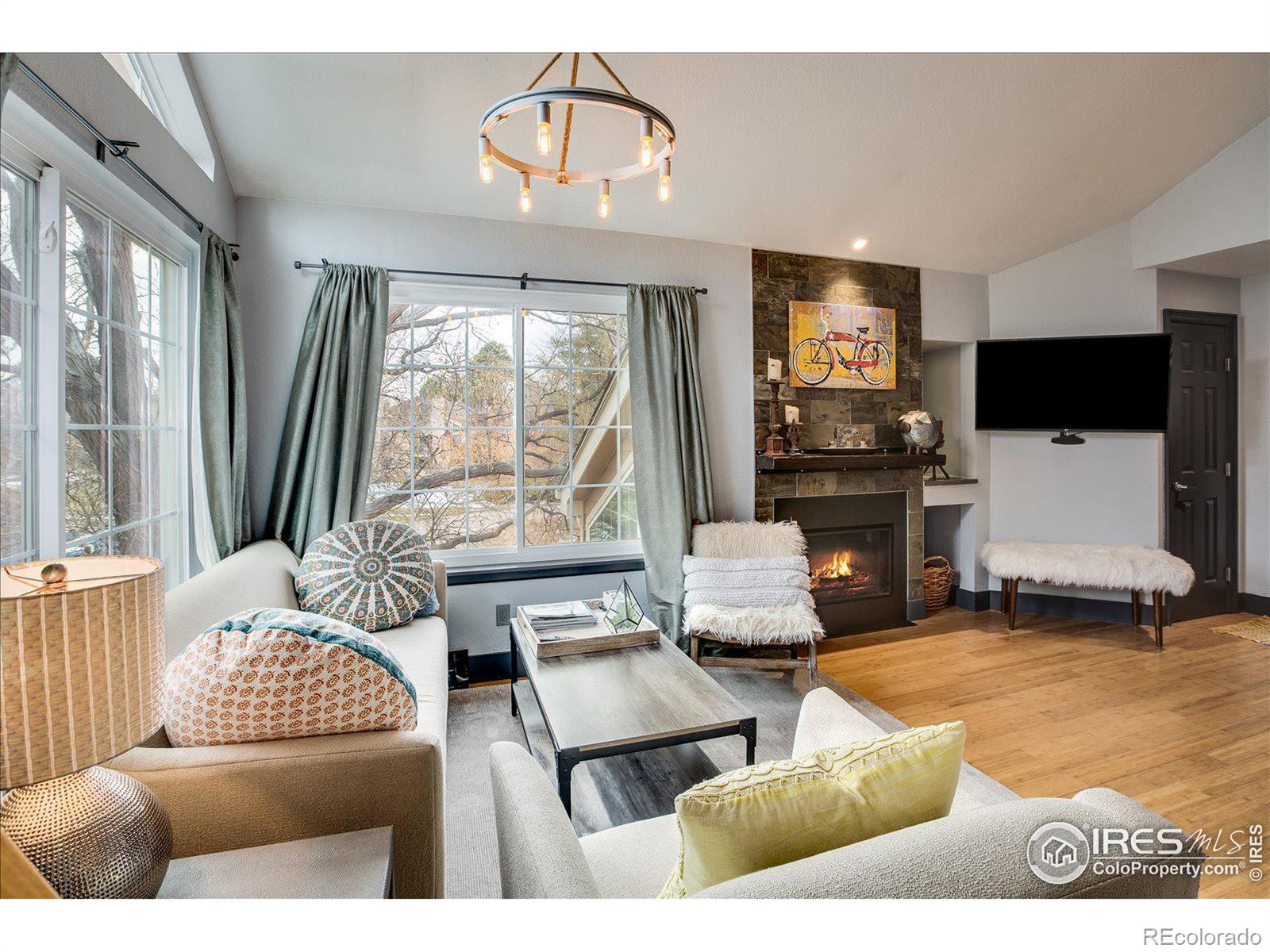 6036 Gunbarrel Avenue Unit: D