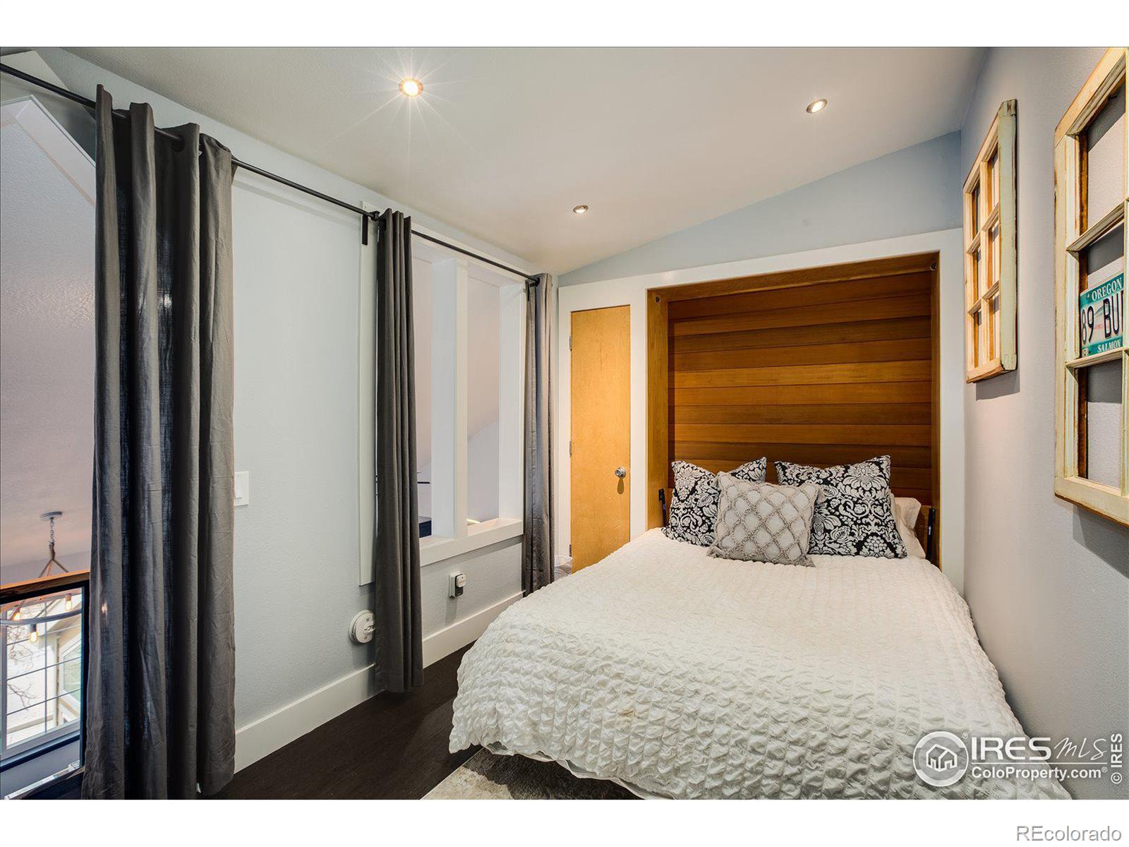 6036 Gunbarrel Avenue Unit: D