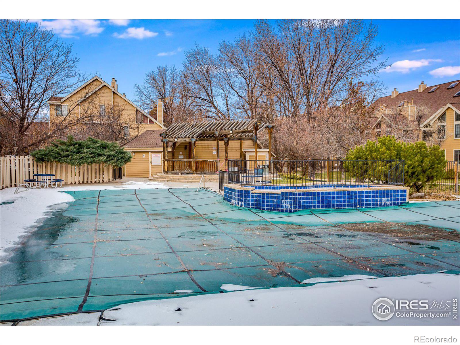 6036 Gunbarrel Avenue Unit: D