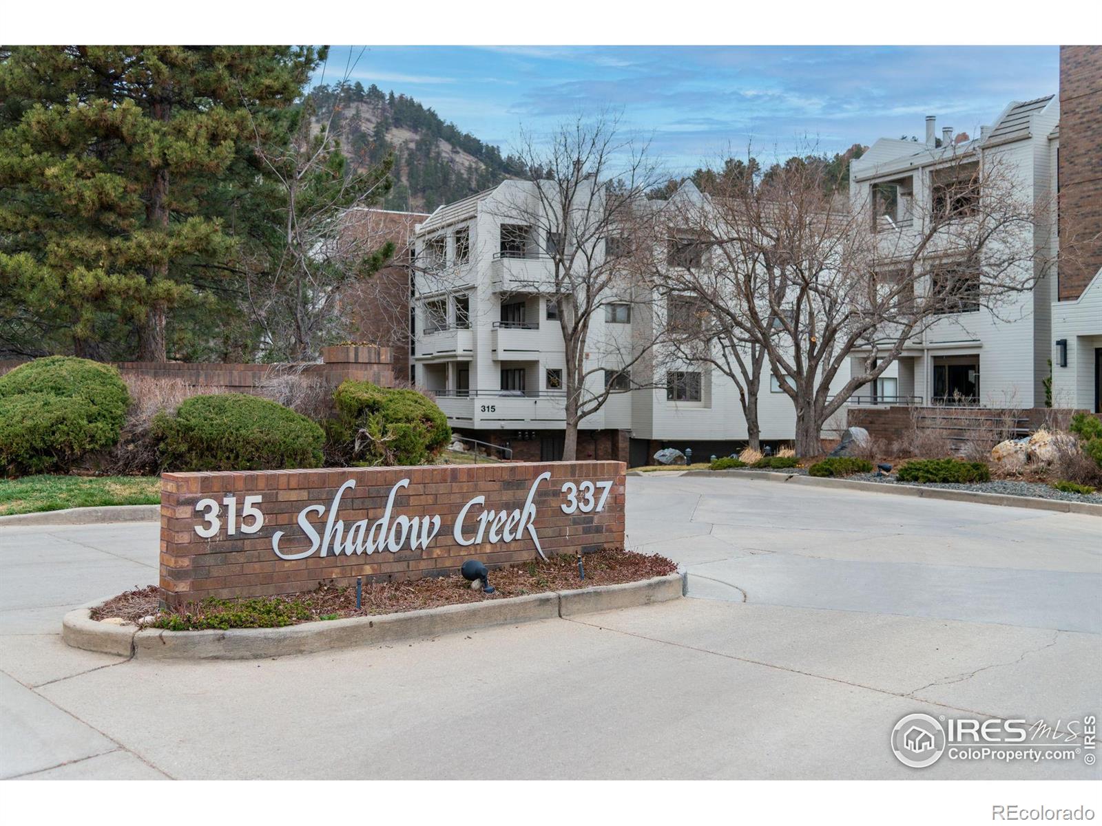 315 Arapahoe Avenue Unit: 203